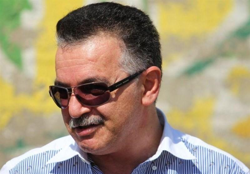 تبریز، زنوزی: باید همه دست به دست هم بدهیم تا در پایان فصل تبریز، زنوزی: باید همه دست به دست هم بدهیم تا در انتها فصل جام قهرمانی را بالای سر ببریم، سال گذشته خودمان تیم را وارد حاشیه کردیم!